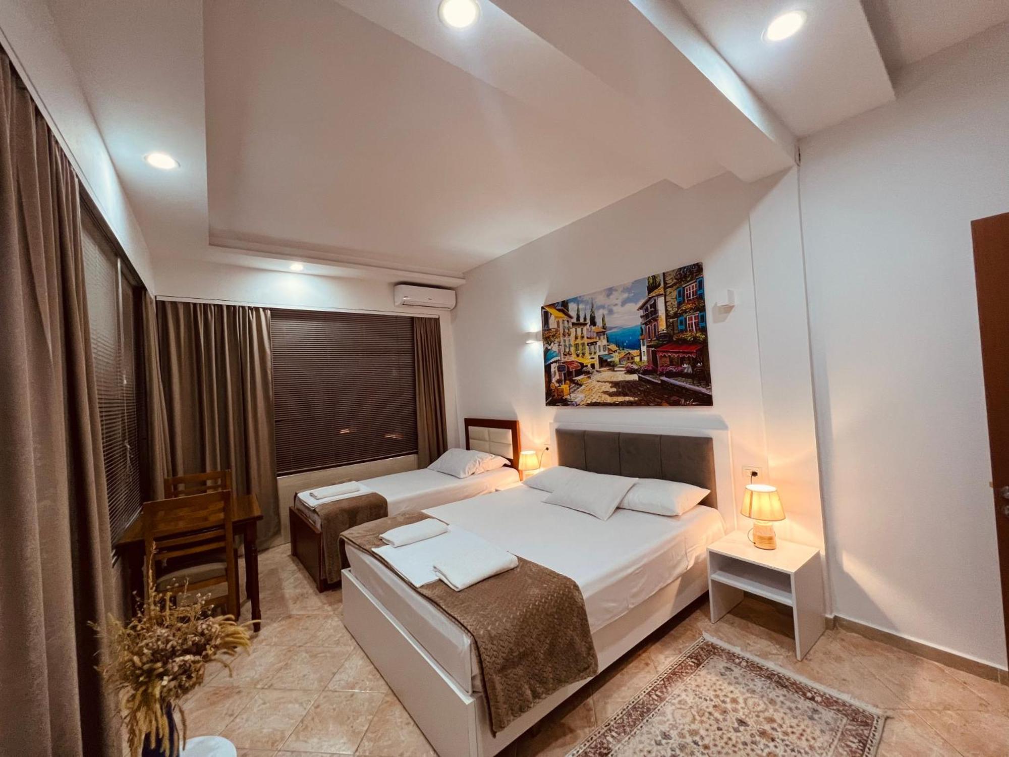 Iart Residence Shiroka Bagian luar foto