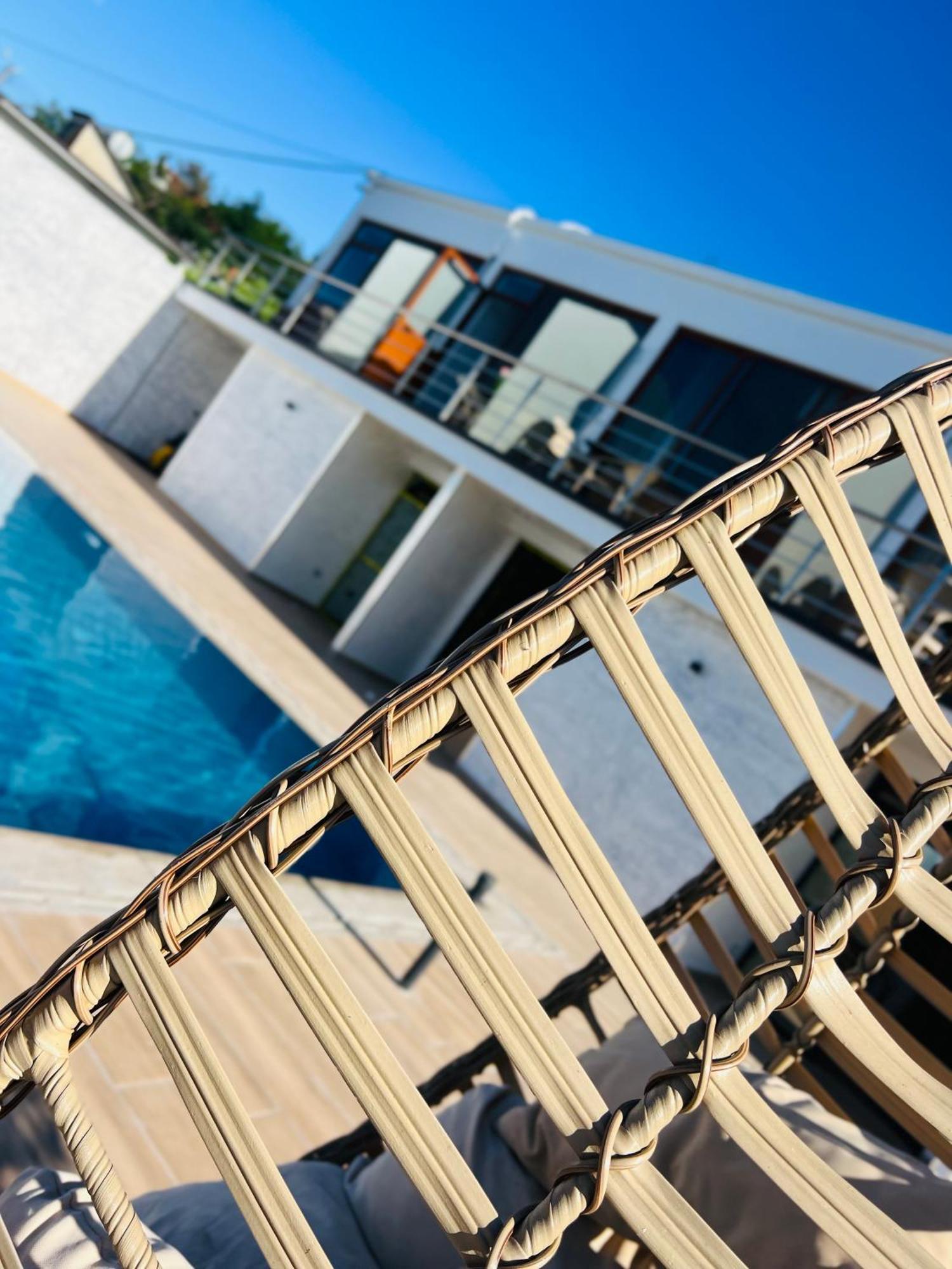 Iart Residence Shiroka Bagian luar foto